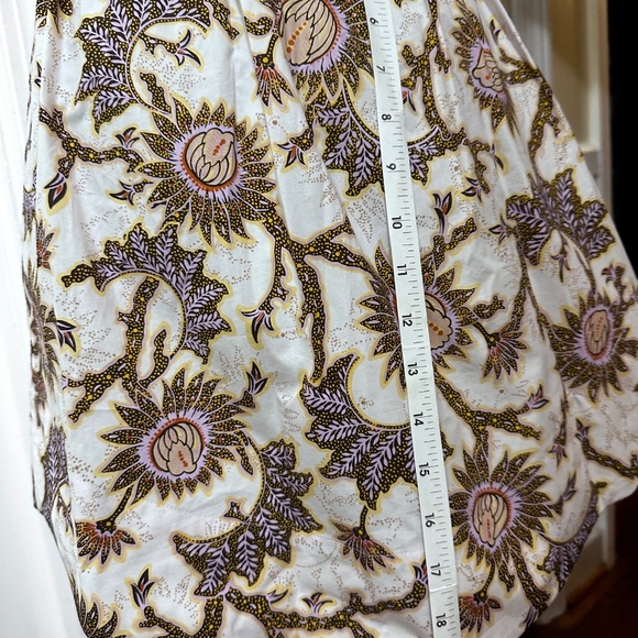 Cotton dress with puff sleeves - Picture 3 of 12